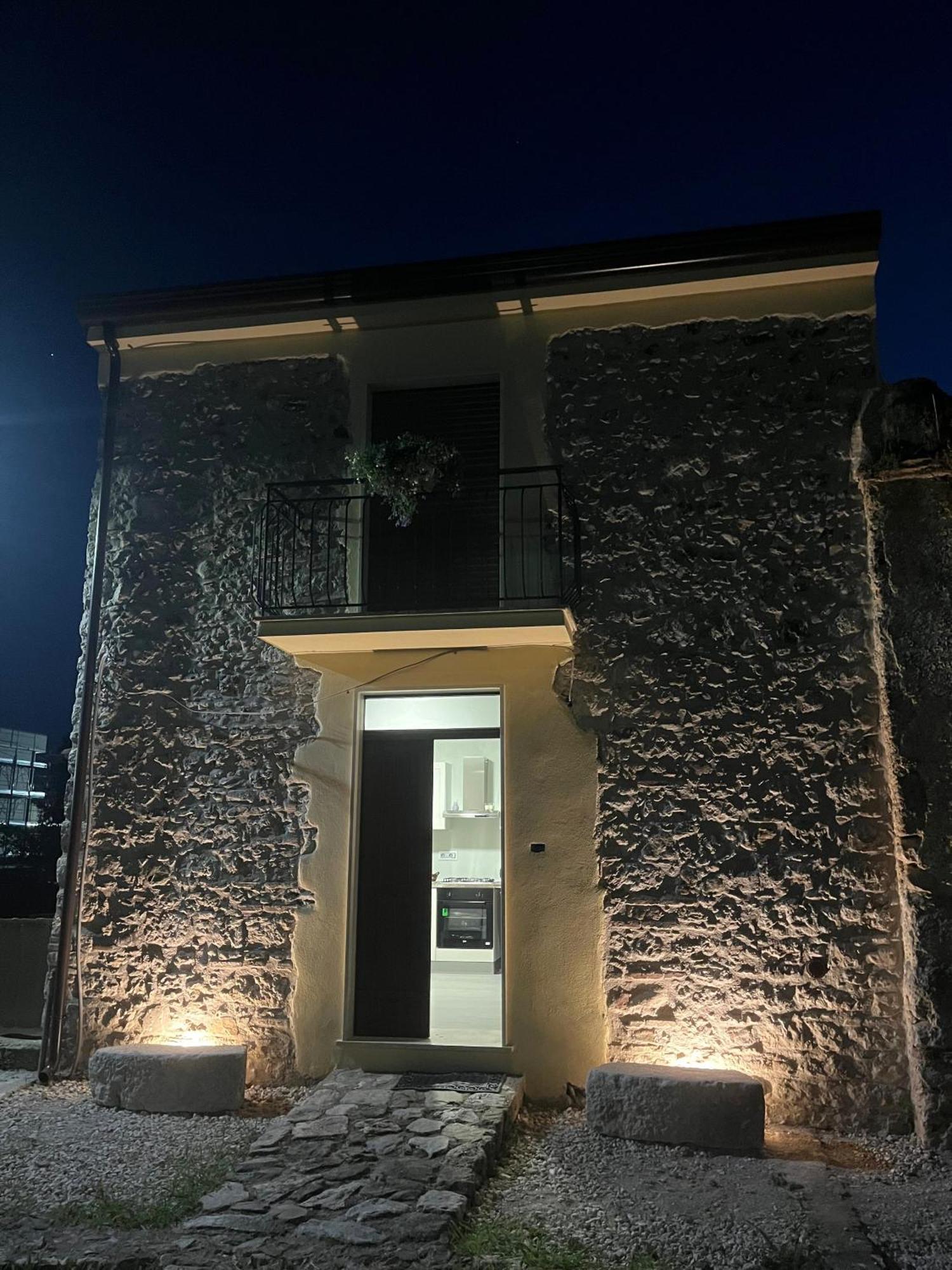 Casa Semeria Certosa Di Padula Esterno foto